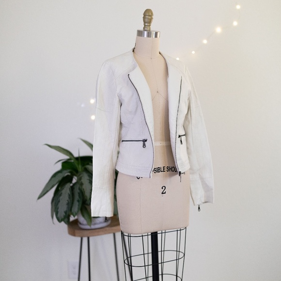 Forever 21 Jackets & Blazers - Forever 21 Faux Leather Zip Moto Jacket Eggshell M